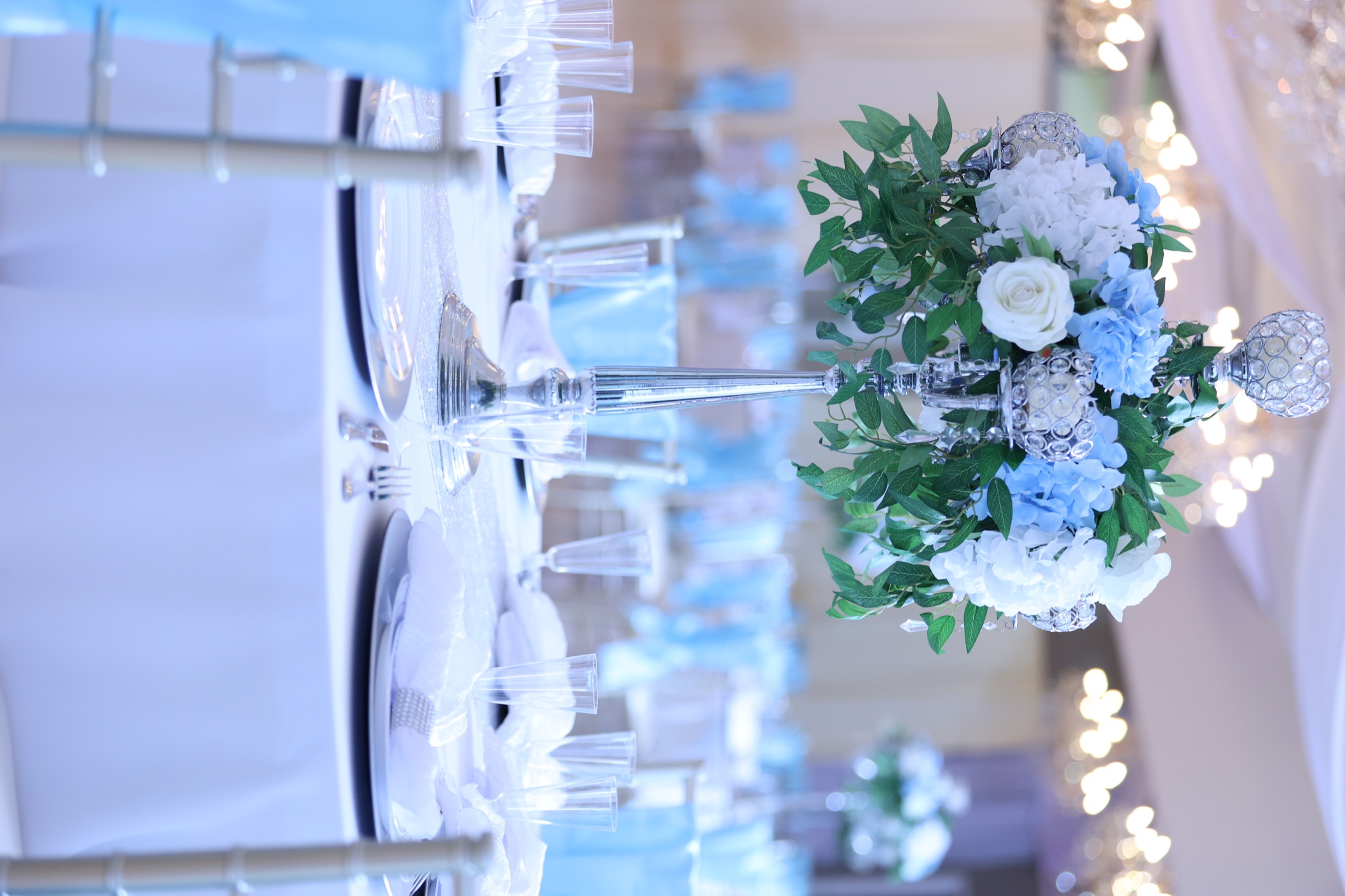 Blue and white floral sweetheart table detail at Nencini Ballroom